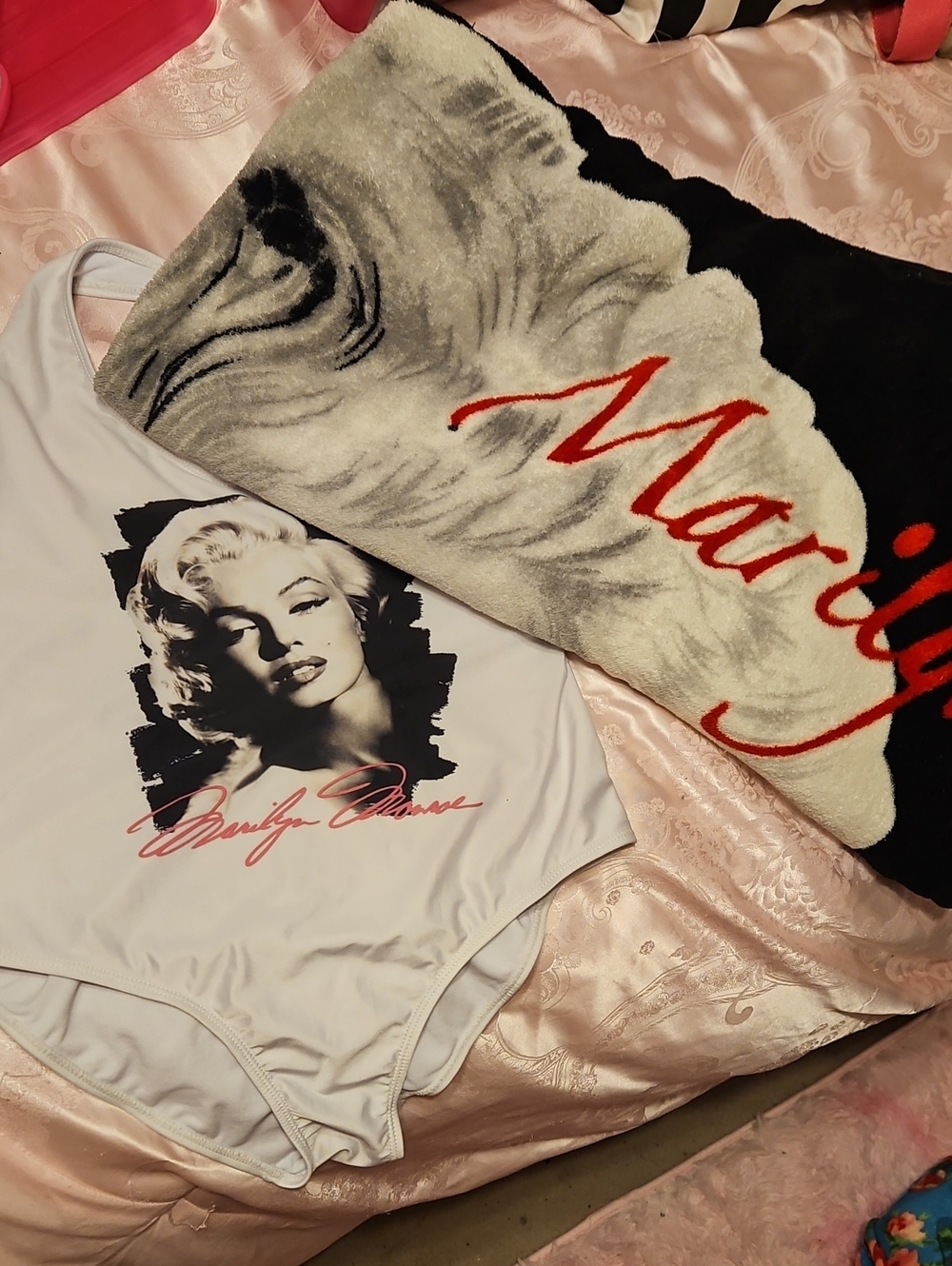 Marilyn Monroe Bundle